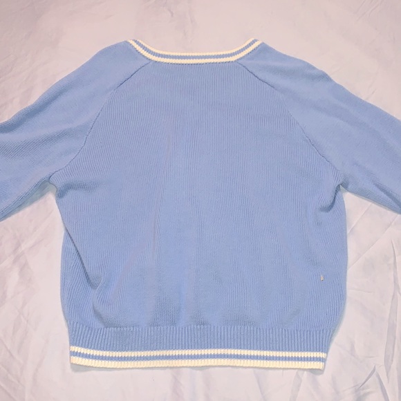 light blue sweater with white and blue striped Coller oversize fit (mildly warn) - Picture 2 of 2